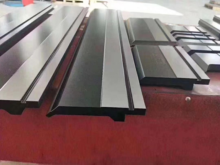 折彎機(jī)模具